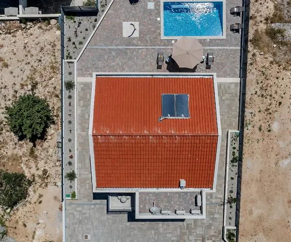 New! Milan's House With Pool, Mediterranean * Makarska