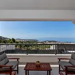 New! Milan's House With Pool, Mediterranean *