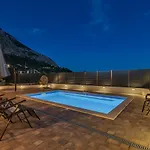 New! Milan's House With Pool, Mediterranean Makarska